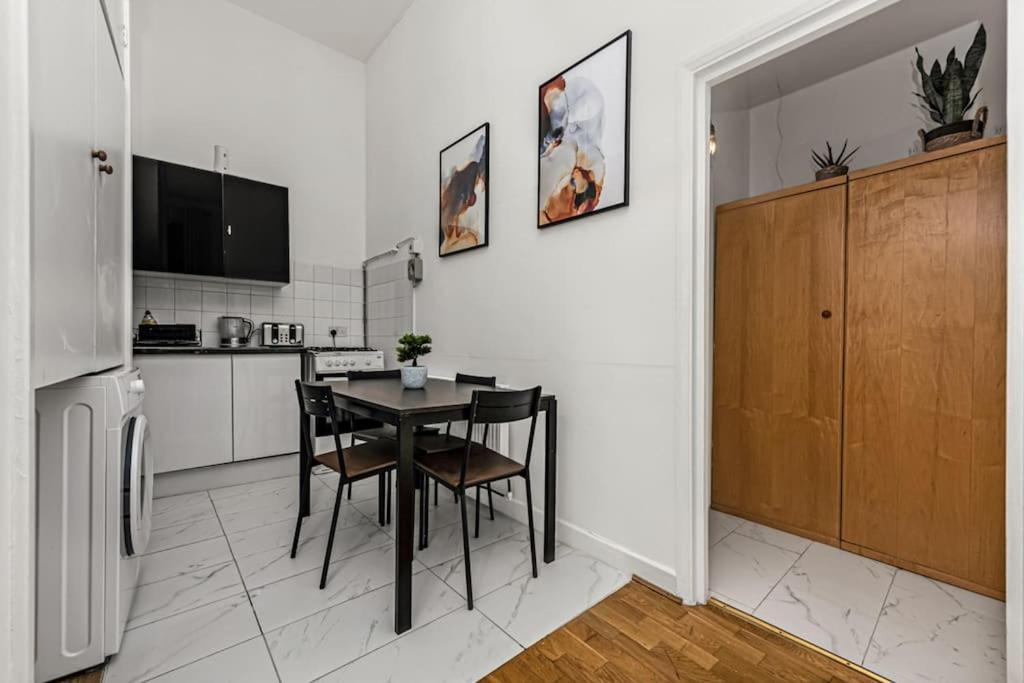 Appartement Deluxe Flat On Kentish Town à Londres Extérieur photo
